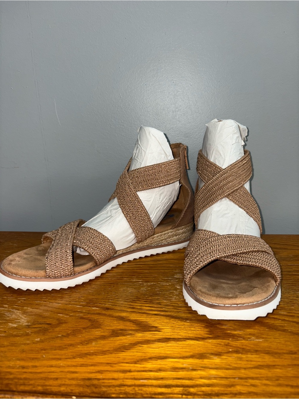 BOBS from Sketchers Woven Strappy Platform Espadrille Sandals Tan Taupe Size 8.5 - Picture 12 of 16